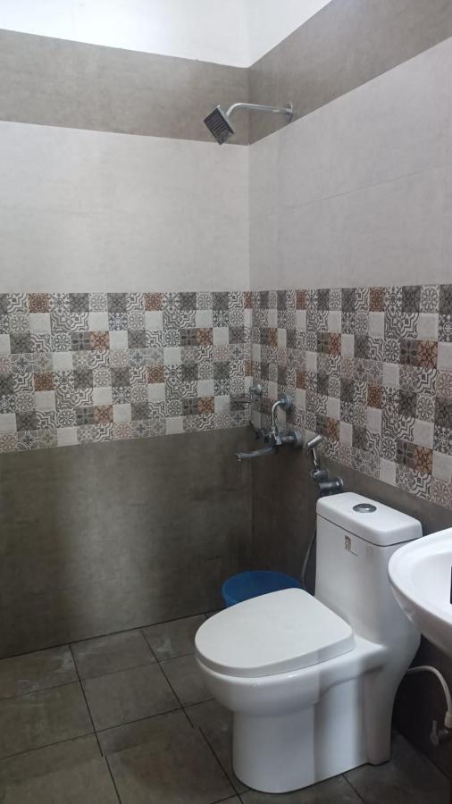 Nest Appartement Kochi Buitenkant foto