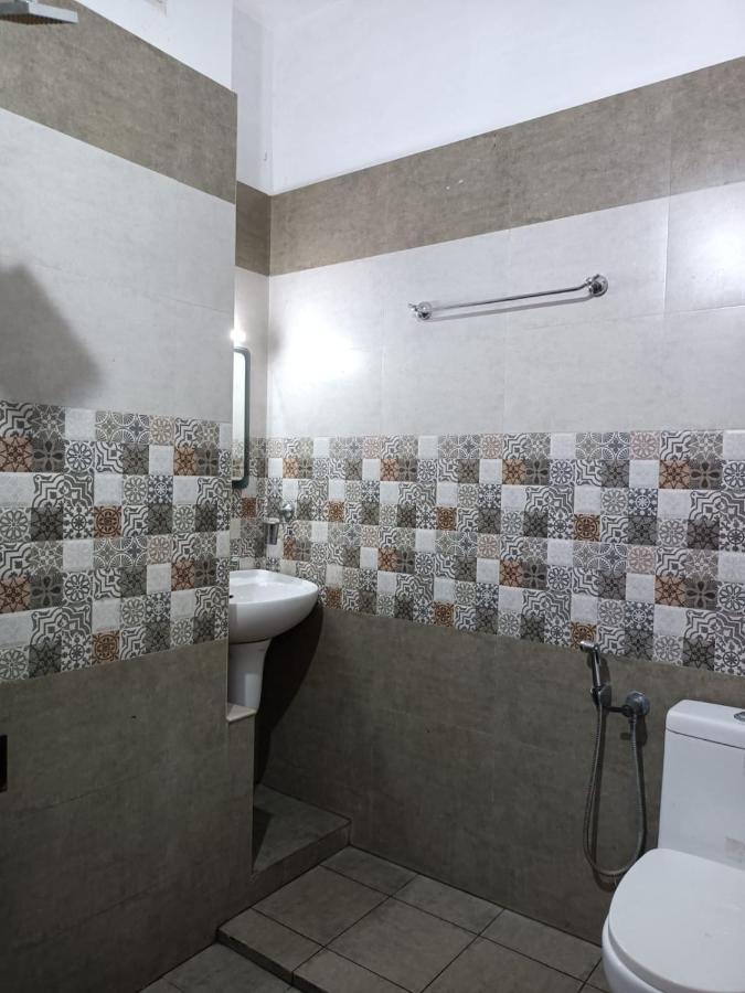 Nest Appartement Kochi Buitenkant foto