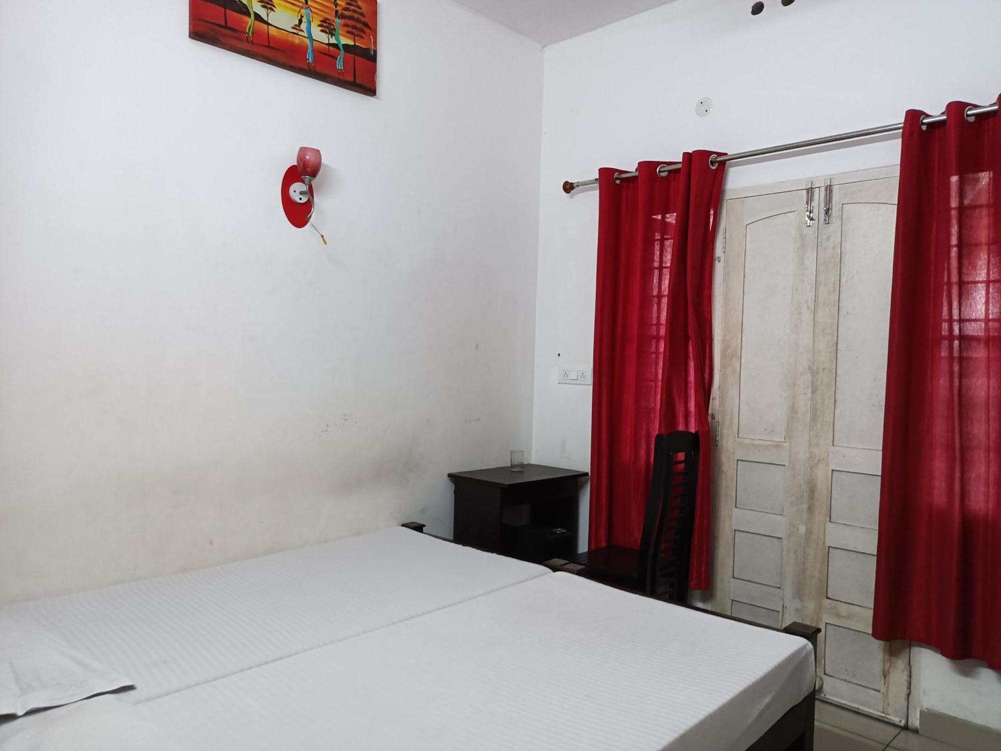 Nest Appartement Kochi Buitenkant foto