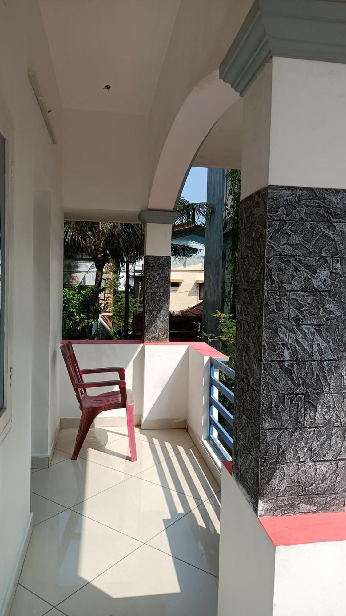Nest Appartement Kochi Buitenkant foto